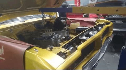 Monte Seu Dodge 318 – Retirando o Motor do Dodge Charger